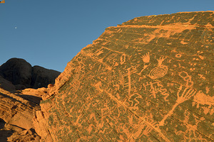 Petroglyphs near Atlatl Rock