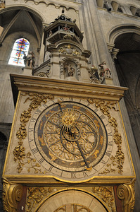 Lyon astronomical clock Cathedrale Saint Jean Baptiste Lyon France by Kevin Oke