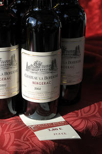 Red Wine Chateau La Borderie Thursday Market Boulevard Saint Germain Paris Île de France France