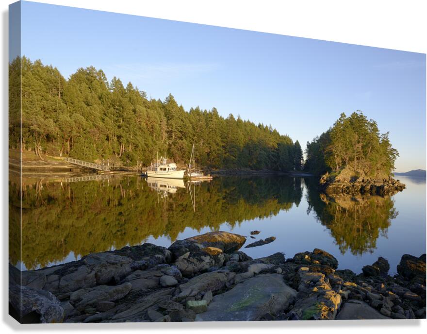 Pleasure boats at the wharf in Conover Cove Canvas Print