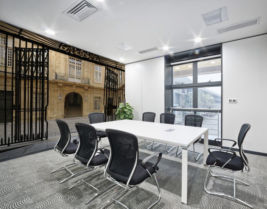 Entrance gate at the Hotel de Ville. Aix-en-Provence. France Wall Printing
