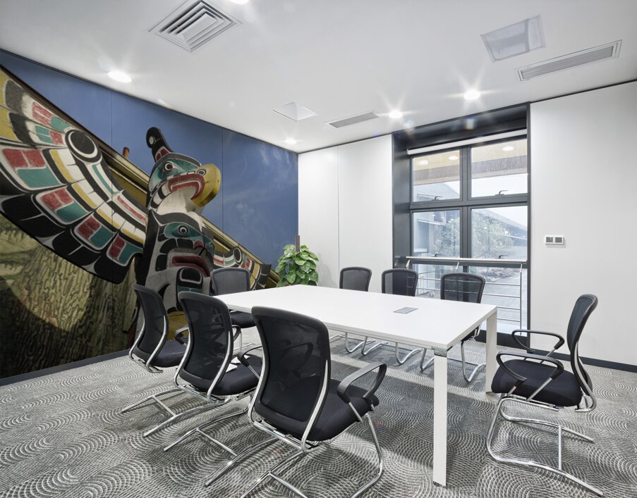 Thunderbird Above Killer Whale   Carver: Harold Alfred 1990. Cowichan Valley Vancouver Island British Columbia Canada. Wall Printing