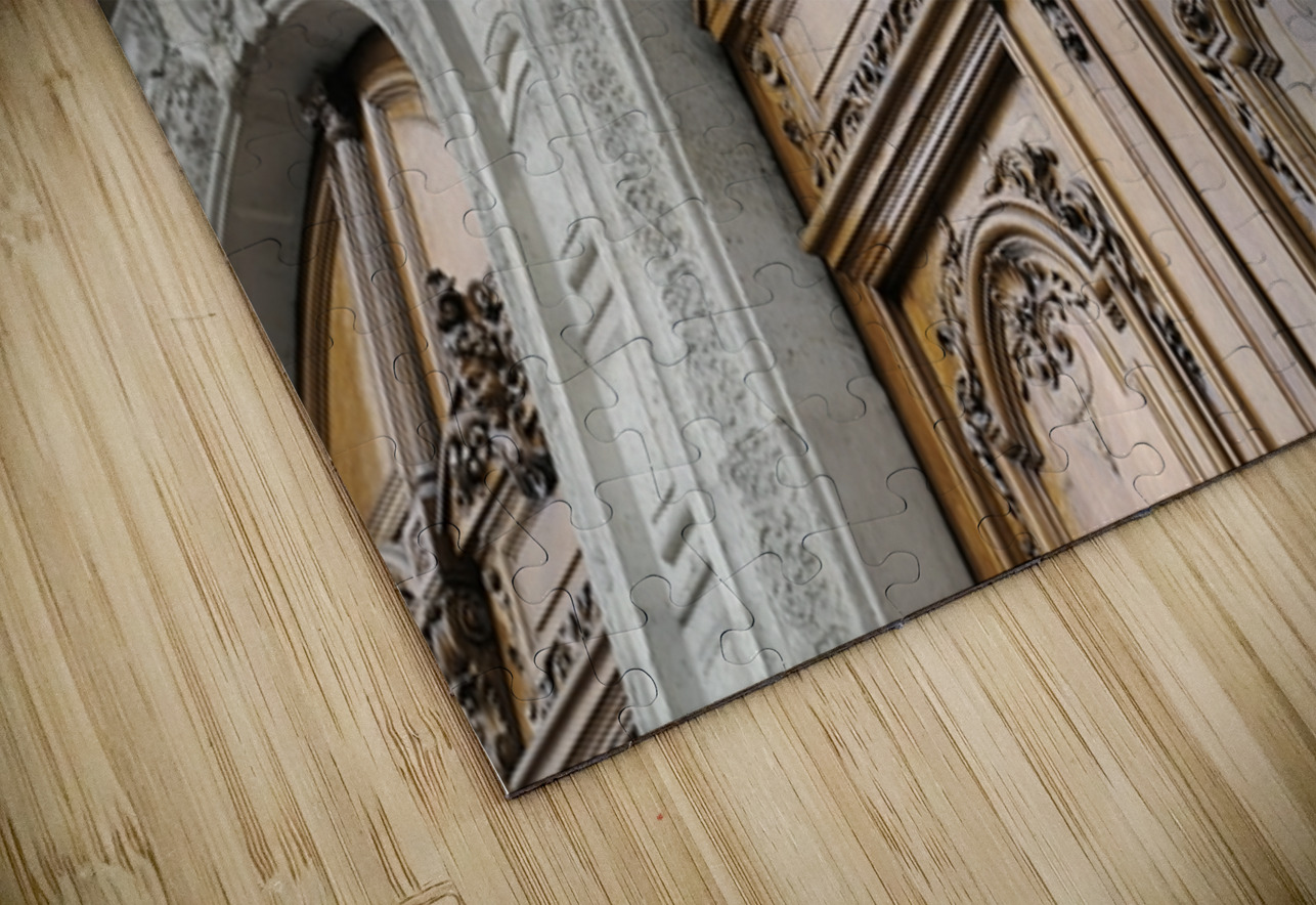 Ornate wooden door - Paris Kevin Oke Puzzle